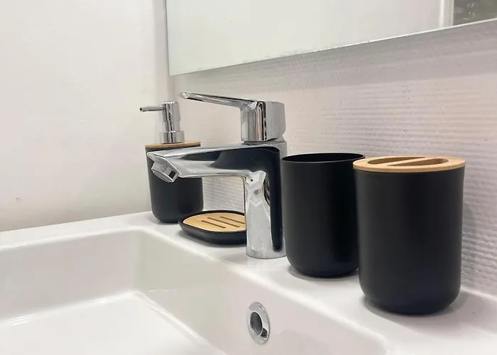 Jungle - Atypique - Spacieux - Wifi - Tv 4k - Vue Sur - Confort Apartman Rouen